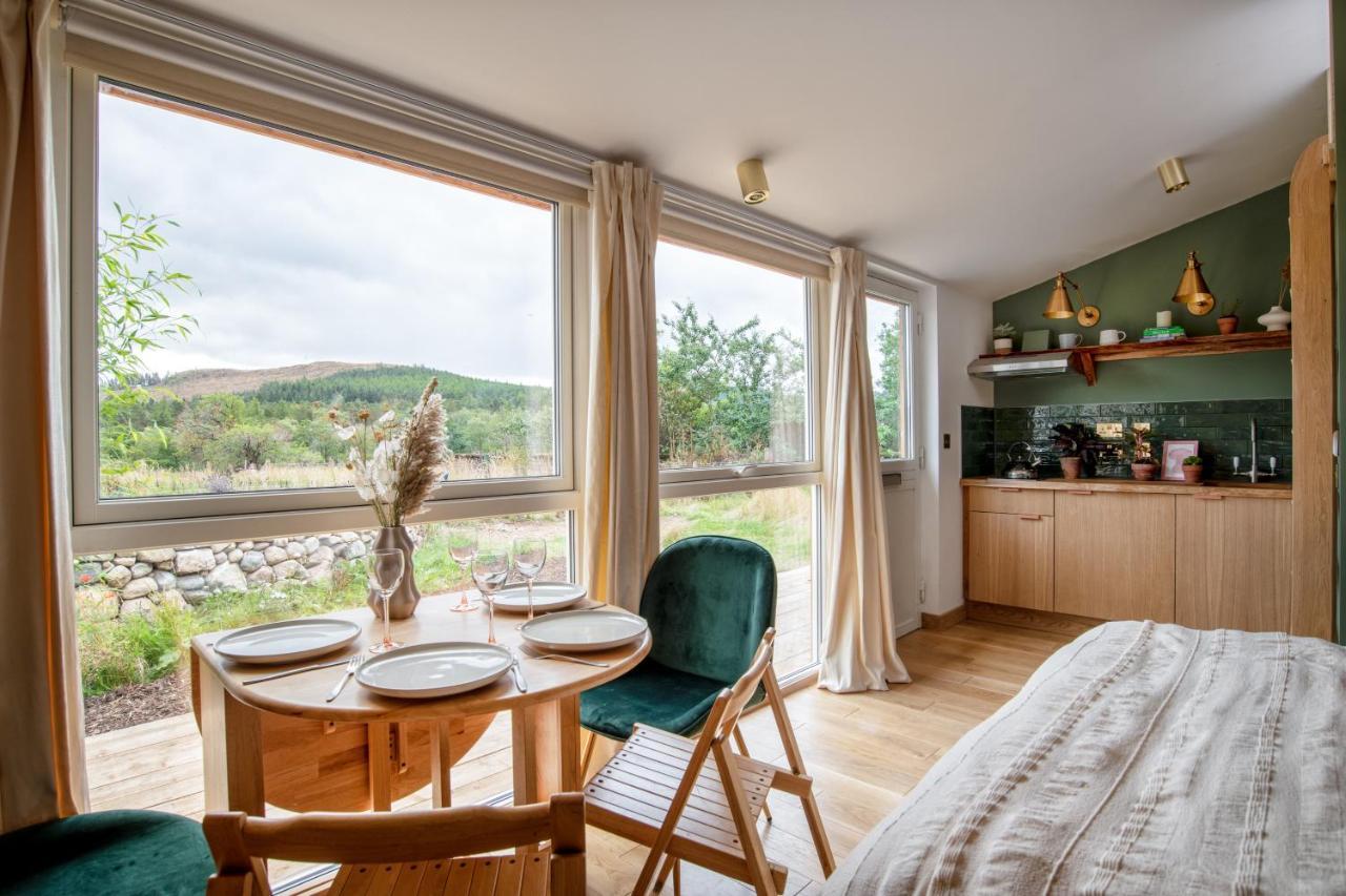 Alba - Charming Boutique Forest View Cabin With Hot Tub In Ballater Exterior photo